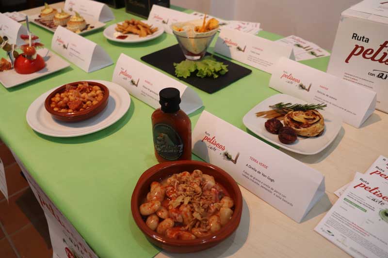 La Ruta “Petiscos con Arte” está abierta el viernes y sábado en horario de mañana de 12:00h a 14:00h y tarde 19:00h a 21:30h.