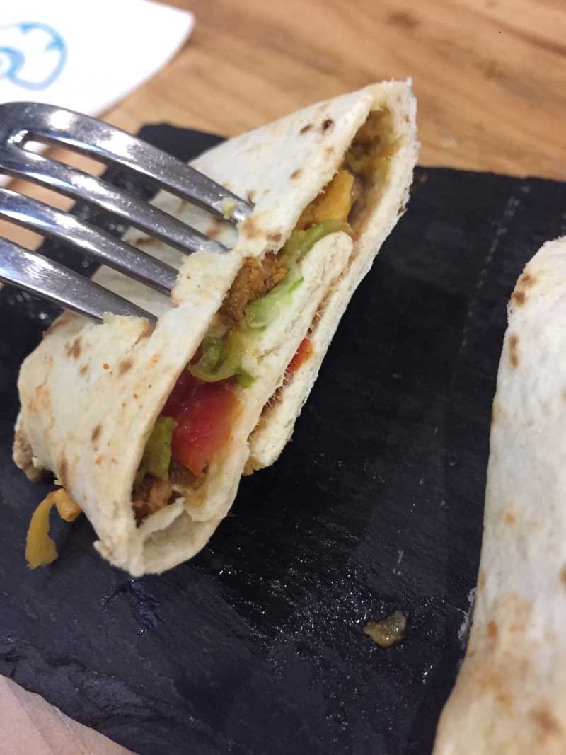 La Ruta “Petiscos con Arte” está abierta el viernes y sábado en horario de mañana de 12:00h a 14:00h y tarde 19:00h a 21:30h.