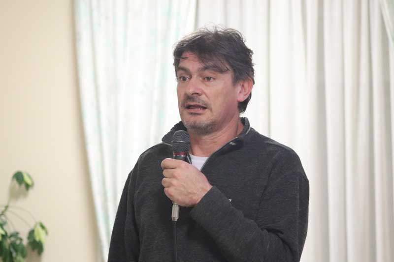 Esta fue la cuarta Barferencia del ciclo 2018-19 y se celebró en el bar O Couto de Camposancos, contando con una gran afluencia de asistentes lo que denota la importancia que tiene para la población guardesa el yacimiento arqueológico de Santa Trega.