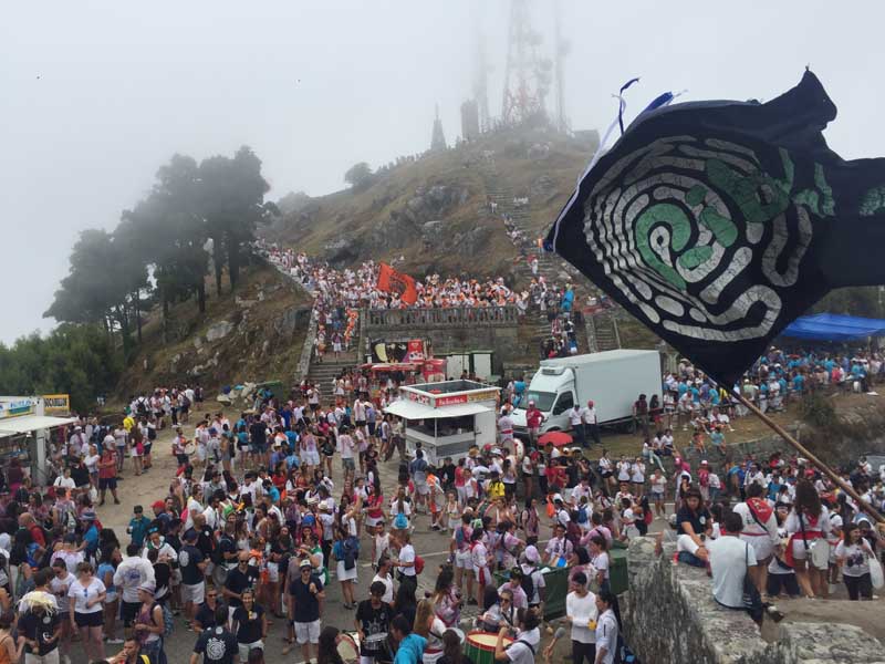 De manera general, las tareas desenvueltas en la oficina de información turística se basaron en la atención directa al visitante; proporcionando información turística, tanto sobre los recursos y eventos de interés de la localidad, como sobre los existentes en la comarca y localidades próximas.