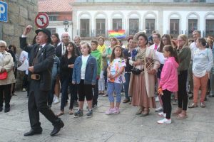 El Calendario de visitas teatralizadas por el casco histórico de A Guarda se acerca a su fin con la penúltima cita a cargo de «Os Quinquiláns», este jueves día 23 de agosto a las 21:00h, con salida desde la Plaza do Reloj.