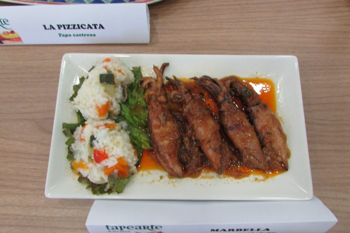 Marbella. Chipiróns encebolados