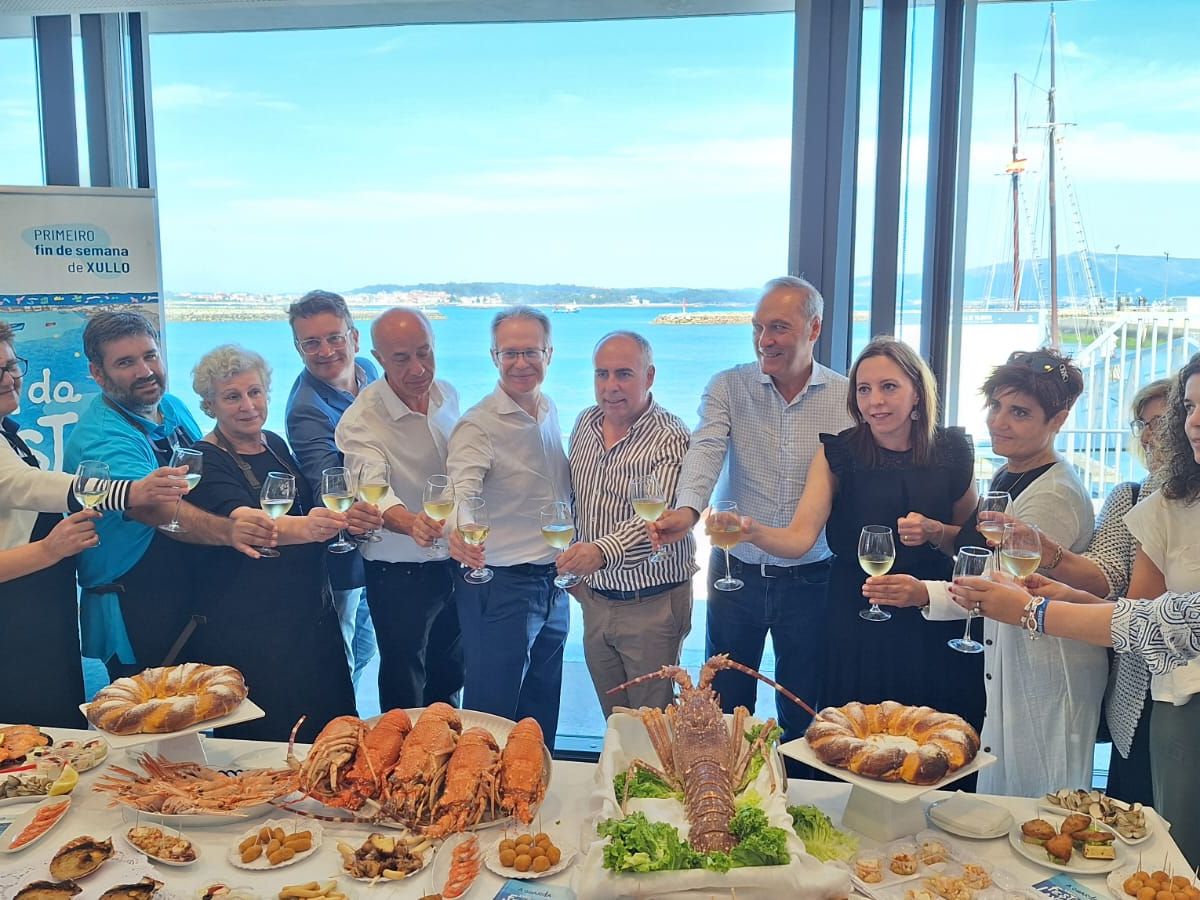 A Guarda presenta la XXXII Fiesta de la Langosta y de la Cocina Marinera en Vilanova de Arousa