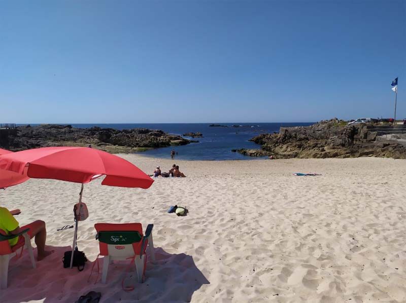 Las playas guardesas de “O Muíño” y “Area Grande” contarán un año más con el distintivo de Bandera Azul