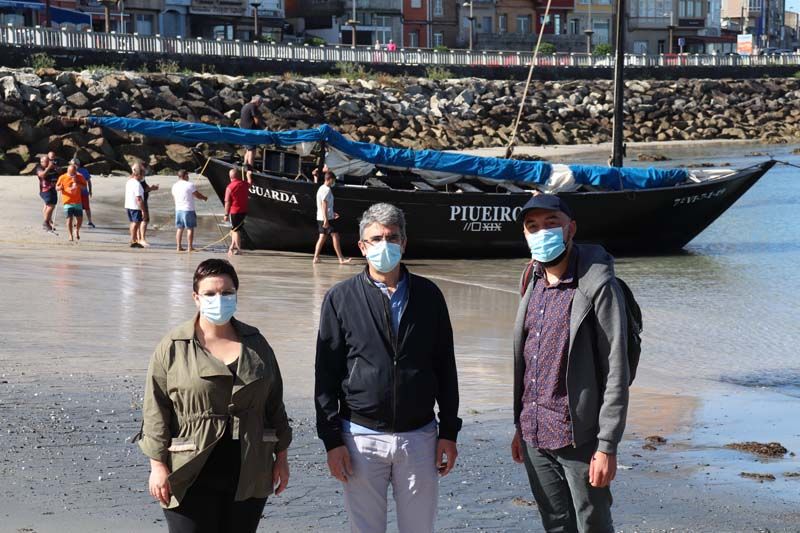 El bloguero Alberto Rivas visita A Guarda para impulsar el turismo de la villa