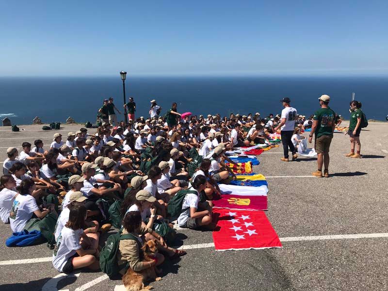 150 jóvenes de la Ruta Quetzal visitan el Monte Santa Trega