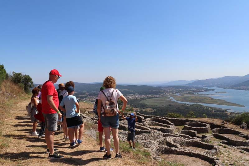 A Oficina de Turismo da Guarda atendeu a máis de 6.000 persoas nos meses de verán