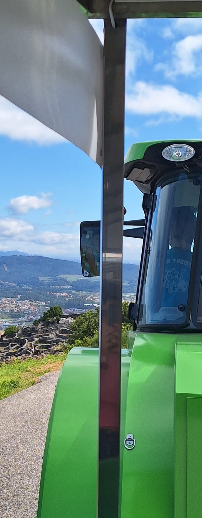 El tren turístico de A Guarda promete vistas únicas desde la cima del Tecla hasta el puerto